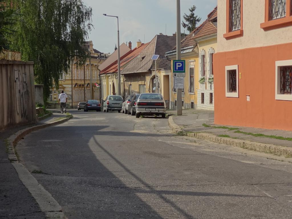 Dia Apartman Miskolc Exteriör bild