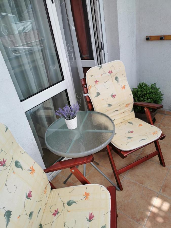 Dia Apartman Miskolc Exteriör bild